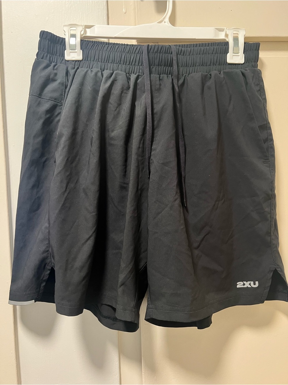 2XU Black Men's Athletic Running Shorts with Logo